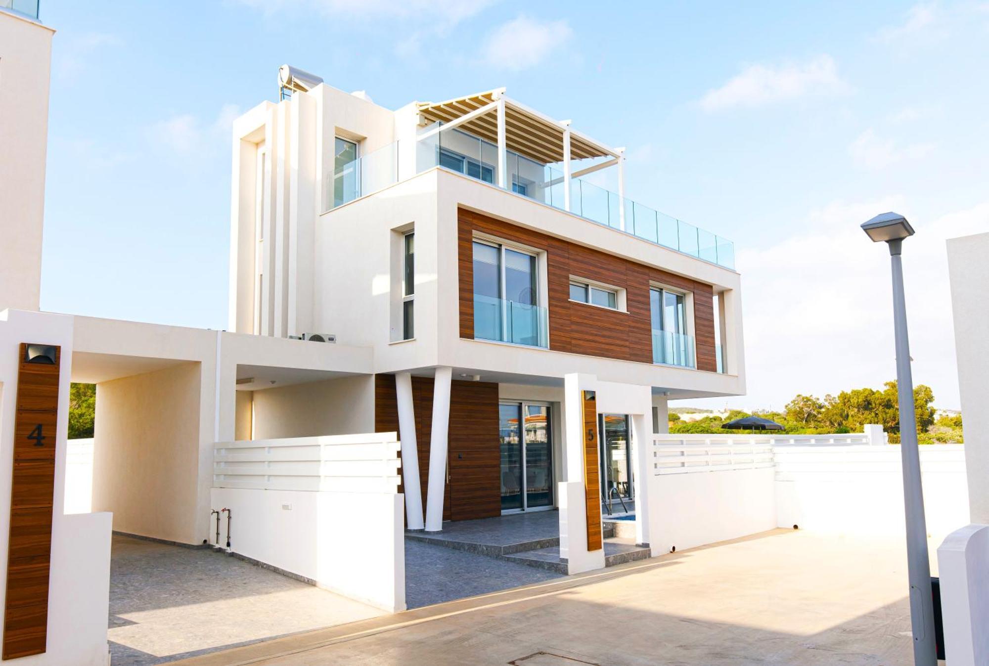 Nissinest Luxury Villa Ayia Napa
