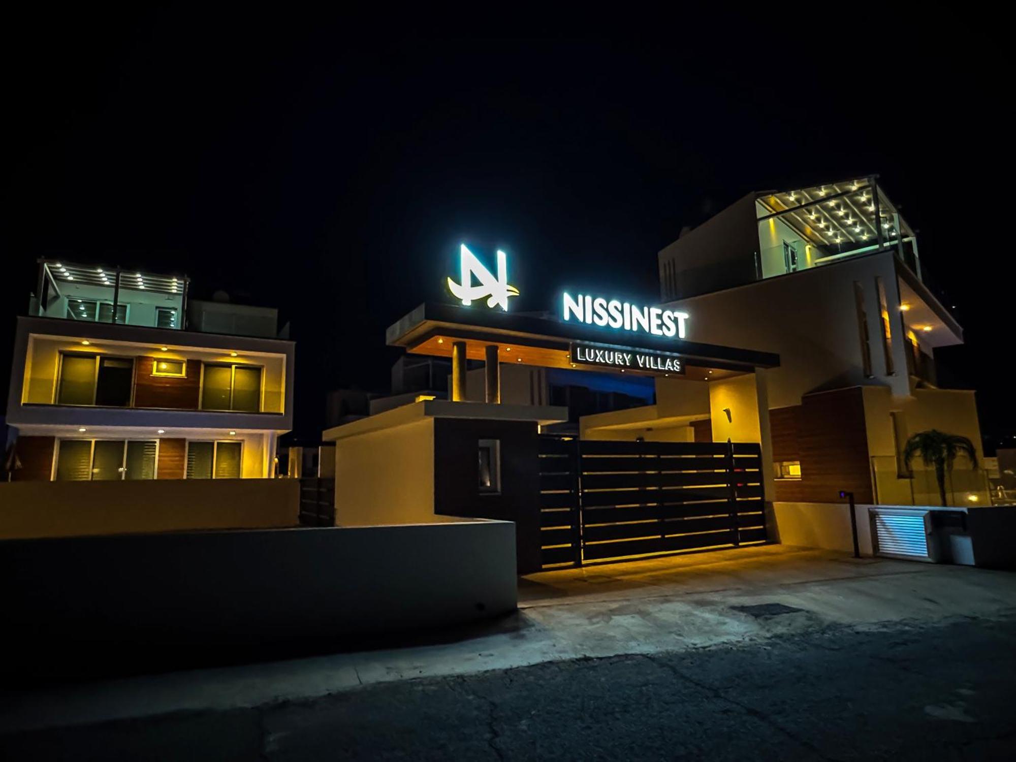 Nissinest Luxury Villa Ayia Napa