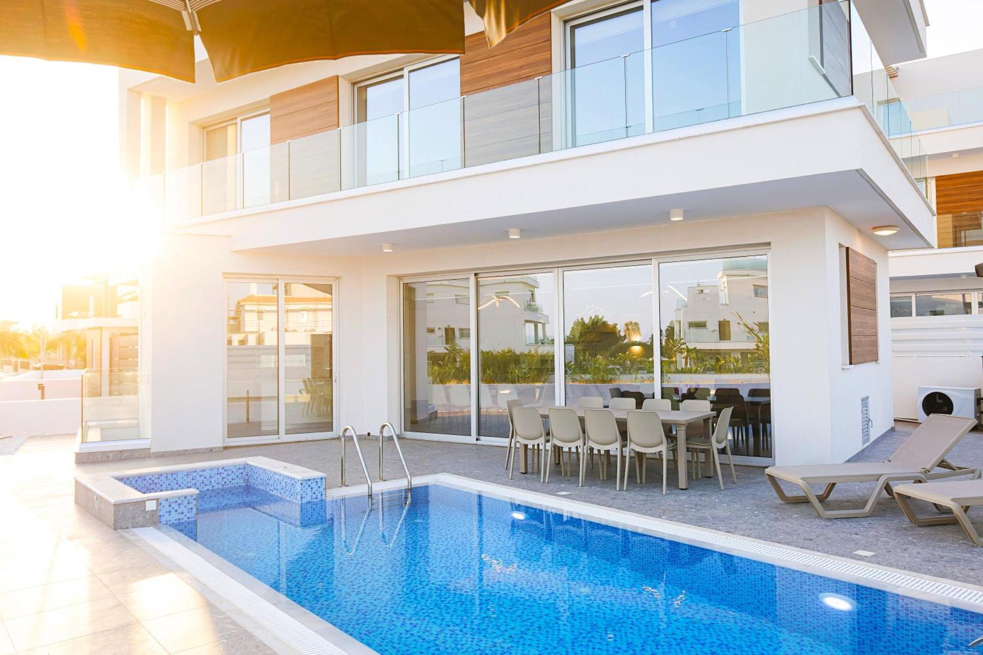 Nissinest Luxury Ayia Napa